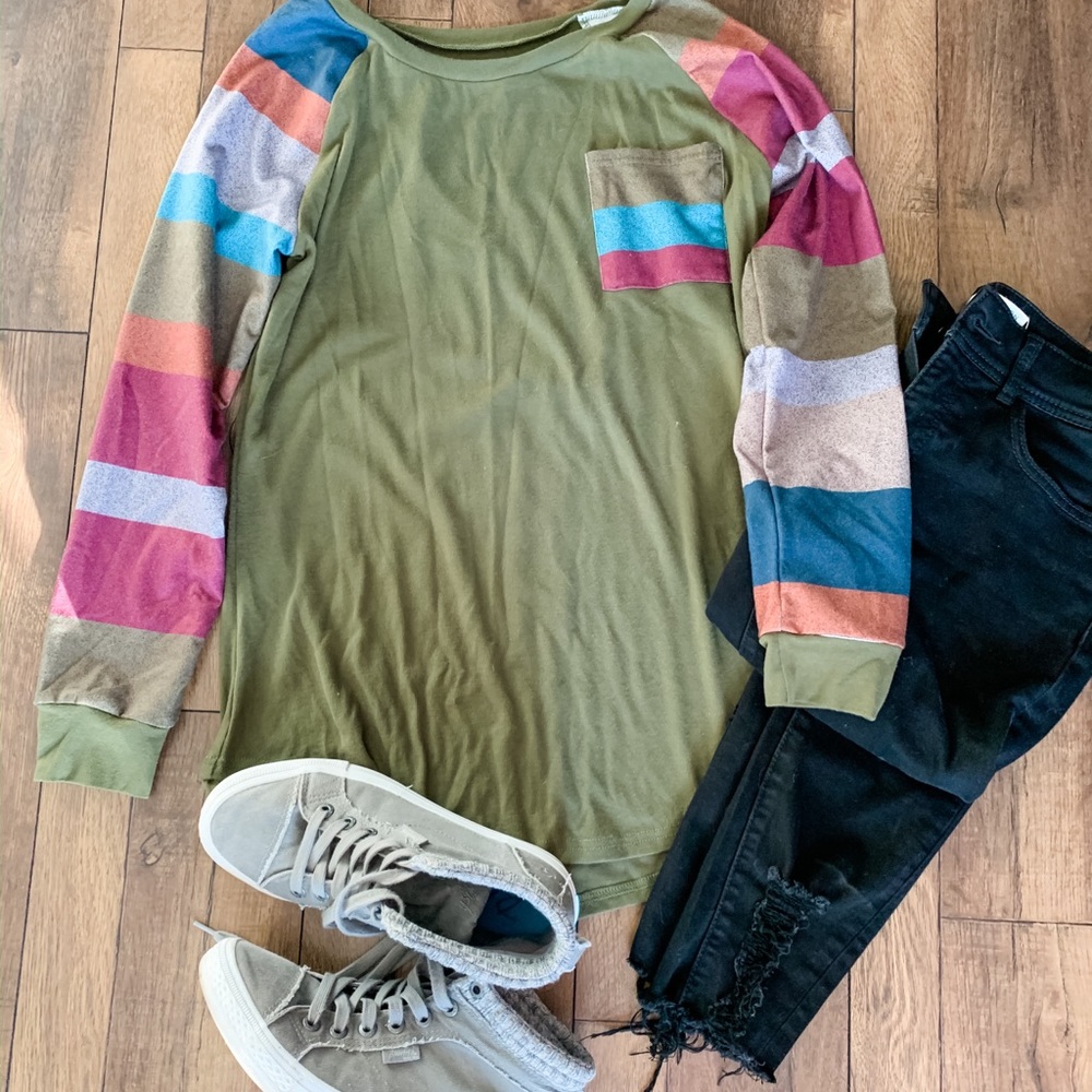 Green long sleeve shirt